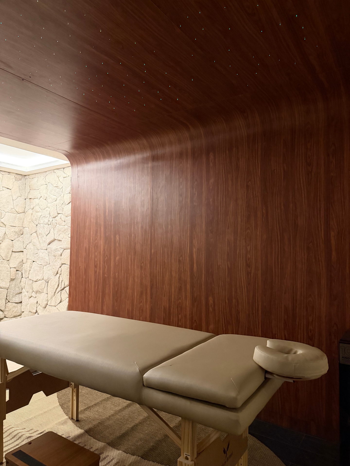 Sala de massagem e recovery da Villa Gym